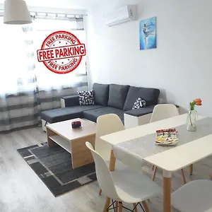 Hatvan Corner Апартаменты