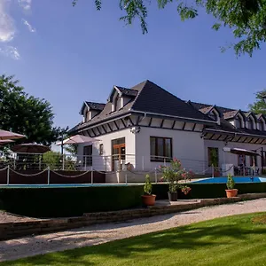 Reneszansz Vendeghaz Debreczyn